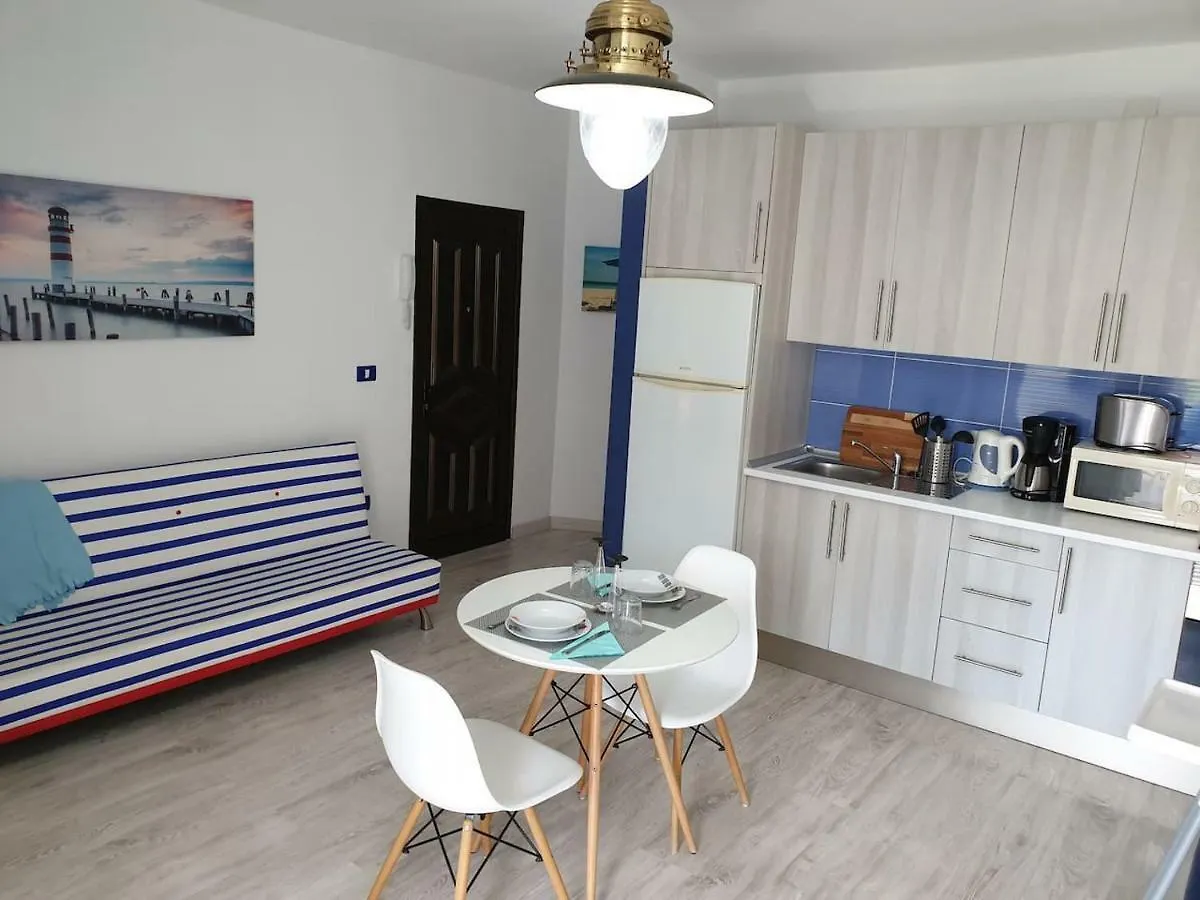 Casa Azul Only 200 Meters To The Beach, Free Wifi, Balcony Lejlighed Arona  Arona (Tenerife)
